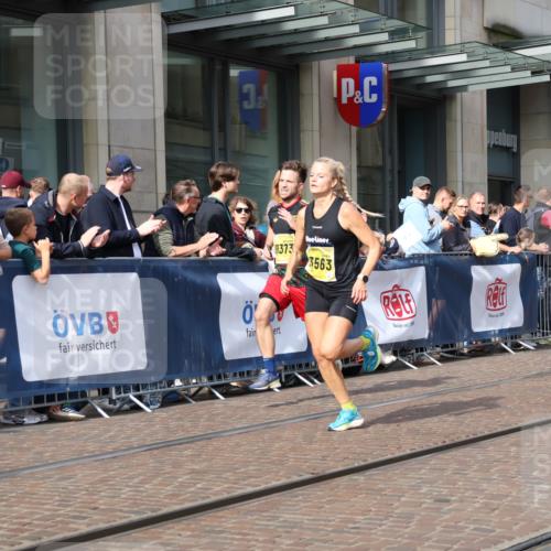 13.09.2026 - 21. swb-Marathon Bremen Strokosch-Dieckow http://msf.ph/oto/10286206 13.09.2026 10:40:29 Ziel 10520, 10575, 11903, 12477, 11373, 13563, 13566, 13616 meine-sportfotos.de