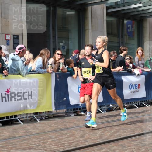 13.09.2026 - 21. swb-Marathon Bremen Strokosch-Dieckow http://msf.ph/oto/10286215 13.09.2026 10:40:29 Ziel 10520, 10575, 11903, 12477, 11373, 13563, 13566, 13616 meine-sportfotos.de