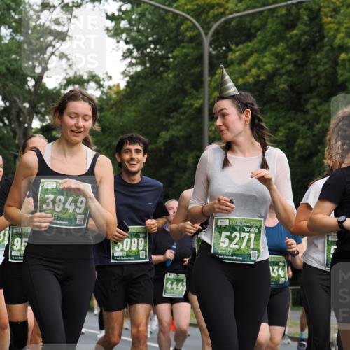 13.09.2026 - 21. swb-Marathon Bremen TobiasT http://msf.ph/oto/10286323 13.09.2026 12:17:33 Laufen 882, 95, 8740, 3849, 26, 5099, 21, 4447, 5271, 21, 40, 134, 6139, 9034, 9036 meine-sportfotos.de