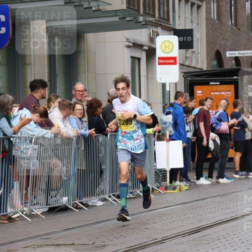 13.09.2026 - 21. swb-Marathon Bremen Strokosch-Dieckow http://msf.ph/oto/10286381 13.09.2026 10:40:55 Ziel 11077, 11201, 12209, 13520, 10520, 10575, 11903, 12477 meine-sportfotos.de