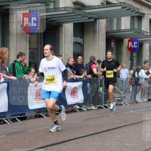13.09.2026 - 21. swb-Marathon Bremen Strokosch-Dieckow http://msf.ph/oto/10286439 13.09.2026 10:41:05 Ziel 11077, 11628, 11944, 12442, 13520, 13600, 10575, 11201, 11903, 12209, 12477 meine-sportfotos.de
