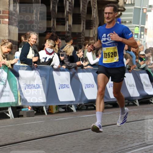 13.09.2026 - 21. swb-Marathon Bremen Strokosch-Dieckow http://msf.ph/oto/10286790 13.09.2026 10:37:08 Ziel 11738, 12456, 12520, 13606, 10502, 10961, 13608 meine-sportfotos.de