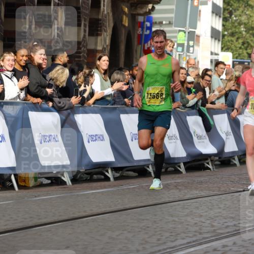 13.09.2026 - 21. swb-Marathon Bremen Strokosch-Dieckow http://msf.ph/oto/10286849 13.09.2026 10:37:12 Ziel 11738, 12520, 13606, 10502, 11619, 11854, 13608 meine-sportfotos.de