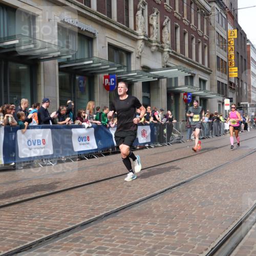 13.09.2026 - 21. swb-Marathon Bremen Strokosch-Dieckow http://msf.ph/oto/10286850 13.09.2026 10:41:40 Ziel 10972, 12426, 12468, 13585, 13621, 10341, 11426, 11527, 11628, 11944, 12246, 12442, 12455, 13520, 13586, 13600 meine-sportfotos.de
