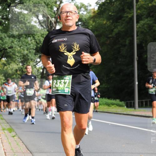 13.09.2026 - 21. swb-Marathon Bremen TobiasT http://msf.ph/oto/10287166 13.09.2026 12:20:45 Laufen 2017, 8337, 515 meine-sportfotos.de