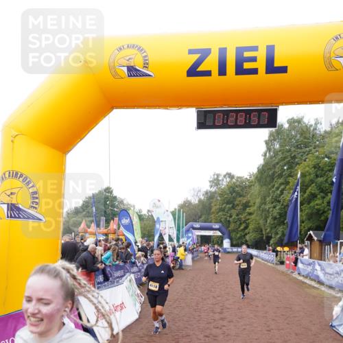 13.09.2026 - Airport Race Dennis Weichert http://msf.ph/oto/10287170 13.09.2026 10:29:30 Ziel 4110, 4111, 4118, 5038, 5259, 5269, 5343, 5348, 5432, 5433 meine-sportfotos.de