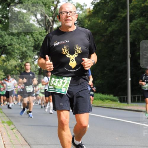 13.09.2026 - 21. swb-Marathon Bremen TobiasT http://msf.ph/oto/10287173 13.09.2026 12:20:45 Laufen 201, 8337, 6229, 21, 026 meine-sportfotos.de