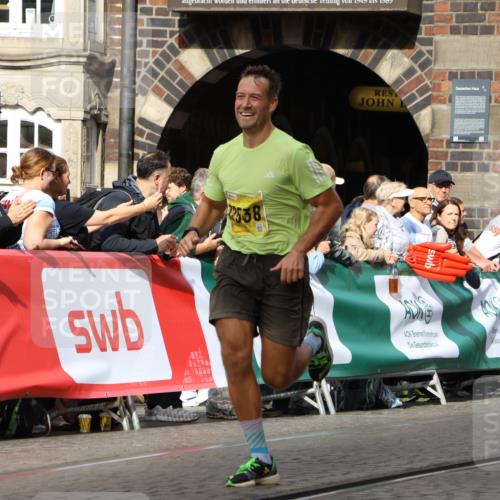 13.09.2026 - 21. swb-Marathon Bremen Strokosch-Dieckow http://msf.ph/oto/10287264 13.09.2026 10:38:06 Ziel 11083, 12538, 13535, 10302, 13553, 13559, 13636 meine-sportfotos.de