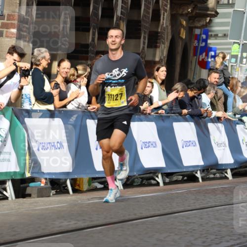 13.09.2026 - 21. swb-Marathon Bremen Strokosch-Dieckow http://msf.ph/oto/10287653 13.09.2026 10:38:59 Ziel 10441, 12370, 13507, 13539, 11454, 12003, 13641 meine-sportfotos.de