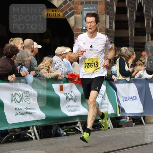 13.09.2026 - 21. swb-Marathon Bremen Strokosch-Dieckow http://msf.ph/oto/10288092 13.09.2026 10:39:44 Ziel 11227, 11713, 12404, 13556, 13641, 11198, 11721, 12144, 12339, 13519 meine-sportfotos.de