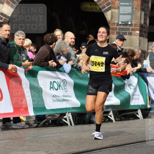 13.09.2026 - 21. swb-Marathon Bremen Strokosch-Dieckow http://msf.ph/oto/10288134 13.09.2026 10:39:50 Ziel 11713, 12404, 13513, 13556, 11198, 11721, 12144, 13519 meine-sportfotos.de