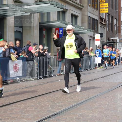 13.09.2026 - 21. swb-Marathon Bremen Strokosch-Dieckow http://msf.ph/oto/10288177 13.09.2026 10:43:46 Ziel 10337, 10342, 11108, 11208, 11312, 11447, 11614, 11644, 11758, 11930, 12436, 12559, 13538, 10328, 10618, 10742, 11019, 11468, 11607, 11826, 11948, 12250, 12253, 13509 meine-sportfotos.de