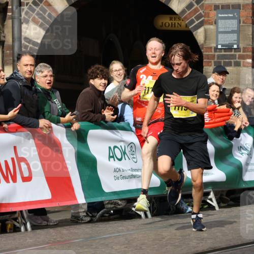 13.09.2026 - 21. swb-Marathon Bremen Strokosch-Dieckow http://msf.ph/oto/10288396 13.09.2026 10:40:08 Ziel 11198, 11721, 12144, 12339, 13519, 13642 meine-sportfotos.de