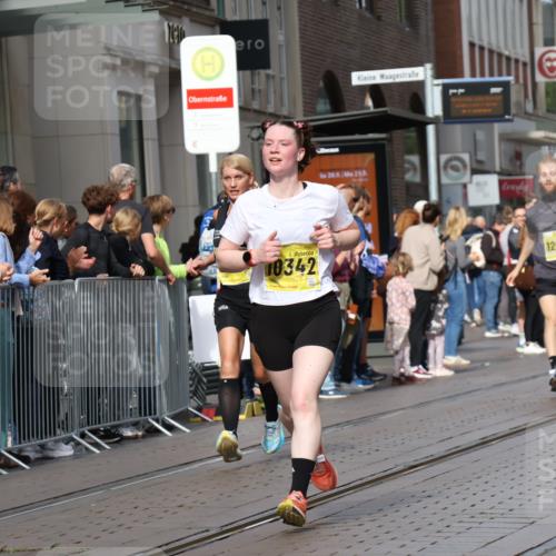 13.09.2026 - 21. swb-Marathon Bremen Strokosch-Dieckow http://msf.ph/oto/10288433 13.09.2026 10:43:57 Ziel 10342, 10956, 11108, 11148, 11644, 11758, 13538, 10337, 10342, 11019, 11208, 11312, 11447, 11614, 11930, 11948, 12250, 12253, 12436, 12559, 13509 meine-sportfotos.de