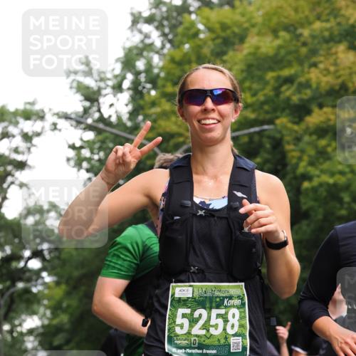 13.09.2026 - 21. swb-Marathon Bremen TobiasT http://msf.ph/oto/10288473 13.09.2026 12:24:49 Laufen 5258, 21, 26 meine-sportfotos.de