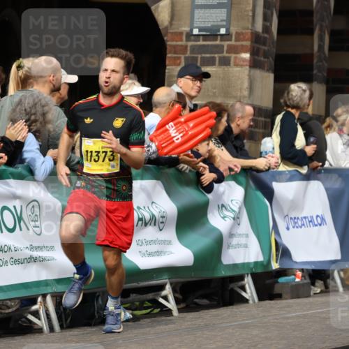 13.09.2026 - 21. swb-Marathon Bremen Strokosch-Dieckow http://msf.ph/oto/10288494 13.09.2026 10:40:38 Ziel 11373, 13616, 10575, 11903, 12477 meine-sportfotos.de