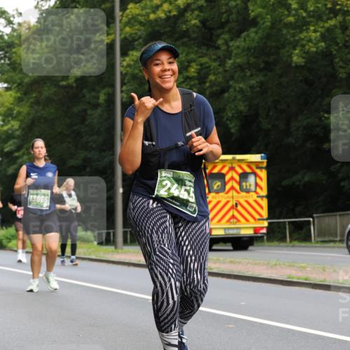 13.09.2026 - 21. swb-Marathon Bremen TobiasT http://msf.ph/oto/10288512 13.09.2026 12:24:53 Laufen 13065, 2455 meine-sportfotos.de