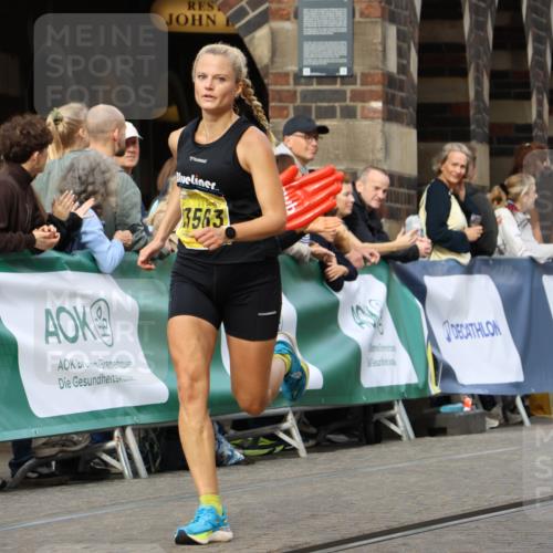 13.09.2026 - 21. swb-Marathon Bremen Strokosch-Dieckow http://msf.ph/oto/10288543 13.09.2026 10:40:42 Ziel 11373, 13566, 13616, 10575, 11903, 12477 meine-sportfotos.de