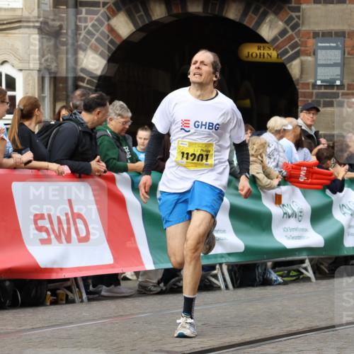 13.09.2026 - 21. swb-Marathon Bremen Strokosch-Dieckow http://msf.ph/oto/10288787 13.09.2026 10:41:16 Ziel 10575, 11201, 11903, 12209, 12477, 11944, 12442, 13520 meine-sportfotos.de