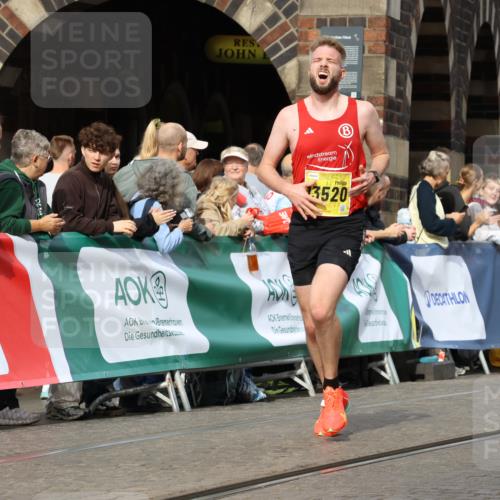 13.09.2026 - 21. swb-Marathon Bremen Strokosch-Dieckow http://msf.ph/oto/10288910 13.09.2026 10:41:33 Ziel 11077, 11201, 10341, 10972, 11426, 11527, 12246, 12455, 13586 meine-sportfotos.de