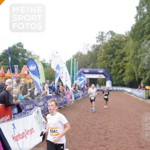 13.09.2026 - Airport Race Dennis Weichert http://msf.ph/oto/10289091 13.09.2026 10:30:36 Ziel 4076, 5075, 5341, 5349, 5404 meine-sportfotos.de