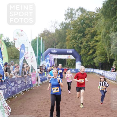 13.09.2026 - Airport Race Dennis Weichert http://msf.ph/oto/10289197 13.09.2026 10:30:46 Ziel 4076, 4138, 5142, 5188, 5342 meine-sportfotos.de
