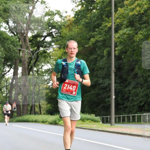 13.09.2026 - 21. swb-Marathon Bremen TobiasT http://msf.ph/oto/10289258 13.09.2026 12:27:43 Laufen 2140 meine-sportfotos.de
