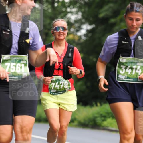 13.09.2026 - 21. swb-Marathon Bremen TobiasT http://msf.ph/oto/10289304 13.09.2026 12:27:59 Laufen 7561, 7479, 5696, 21, 26, 3414 meine-sportfotos.de