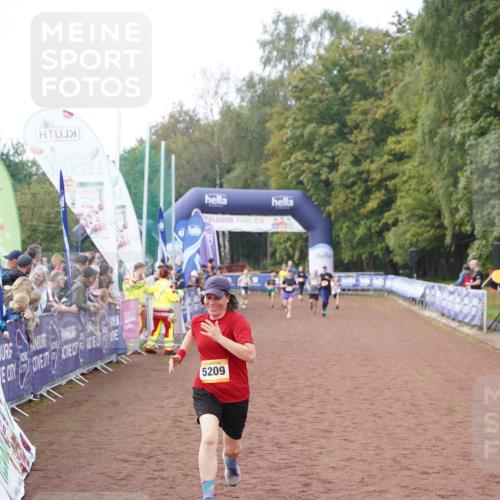 13.09.2026 - Airport Race Dennis Weichert http://msf.ph/oto/10289340 13.09.2026 10:30:57 Ziel  meine-sportfotos.de