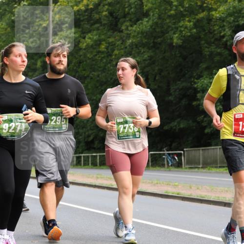 13.09.2026 - 21. swb-Marathon Bremen TobiasT http://msf.ph/oto/10289416 13.09.2026 12:28:17 Laufen 9271, 295, 21, 7736, 21, 12, 21 meine-sportfotos.de
