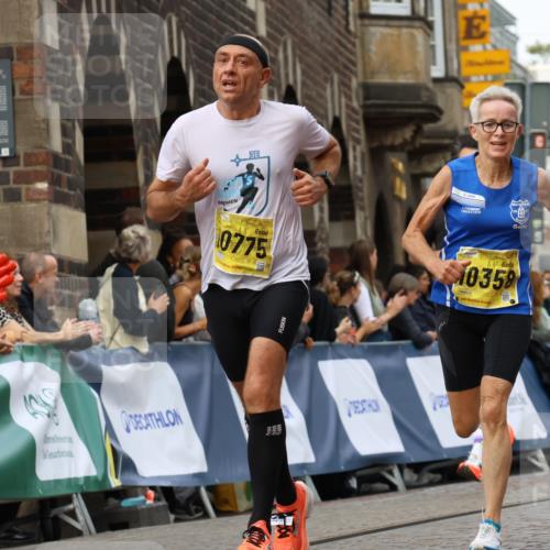 13.09.2026 - 21. swb-Marathon Bremen Strokosch-Dieckow http://msf.ph/oto/10289452 13.09.2026 10:42:37 Ziel 11375, 11630, 11895, 12395, 12525, 13585, 10235, 10312, 10816, 12281 meine-sportfotos.de