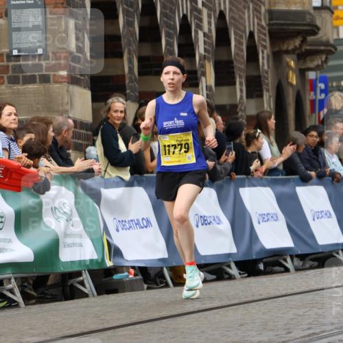 13.09.2026 - 21. swb-Marathon Bremen Strokosch-Dieckow http://msf.ph/oto/10289505 13.09.2026 10:42:43 Ziel 10358, 10632, 10775, 11375, 11630, 11895, 12395, 12525, 10235, 10816, 10988, 13580 meine-sportfotos.de