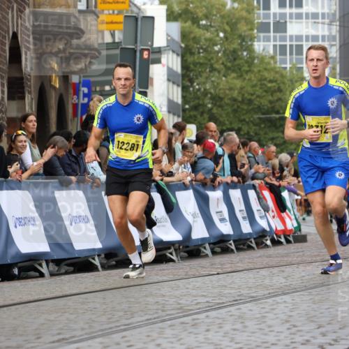 13.09.2026 - 21. swb-Marathon Bremen Strokosch-Dieckow http://msf.ph/oto/10289596 13.09.2026 10:42:46 Ziel 10358, 10632, 10775, 11375, 11630, 11779, 11895, 12395, 12525, 10235, 10336, 10988, 11442, 13580 meine-sportfotos.de