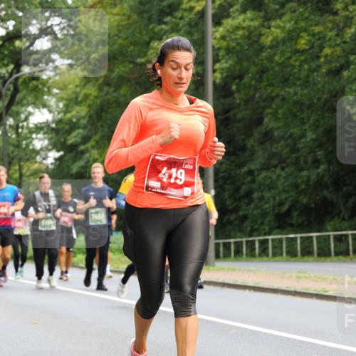 13.09.2026 - 21. swb-Marathon Bremen TobiasT http://msf.ph/oto/10289651 13.09.2026 12:28:49 Laufen 745, 0364, 419, 21, 26 meine-sportfotos.de