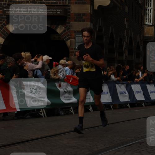 13.09.2026 - 21. swb-Marathon Bremen Strokosch-Dieckow http://msf.ph/oto/10289822 13.09.2026 10:43:35 Ziel 10346, 10456, 11042, 11143, 11265, 11632, 12053, 12406, 12469, 13523, 11019, 11948, 12250, 12253, 13509 meine-sportfotos.de