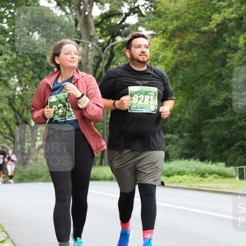 13.09.2026 - 21. swb-Marathon Bremen TobiasT http://msf.ph/oto/10290124 13.09.2026 12:30:10 Laufen 9281 meine-sportfotos.de