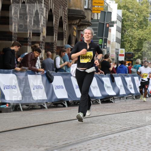 13.09.2026 - 21. swb-Marathon Bremen Strokosch-Dieckow http://msf.ph/oto/10290227 13.09.2026 11:15:30 Ziel 10325, 11424, 11694, 11810, 11990, 12110, 12333, 10572, 10900, 11504, 12137 meine-sportfotos.de