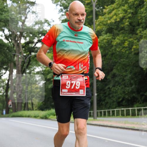 13.09.2026 - 21. swb-Marathon Bremen TobiasT http://msf.ph/oto/10290233 13.09.2026 12:30:35 Laufen 20, 979, 21, 26 meine-sportfotos.de