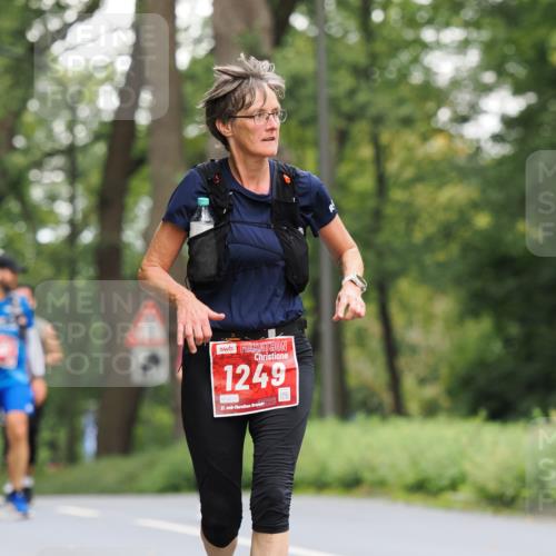 13.09.2026 - 21. swb-Marathon Bremen TobiasT http://msf.ph/oto/10290522 13.09.2026 12:31:22 Laufen 1249, 26, 0205, 21 meine-sportfotos.de