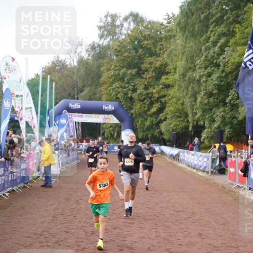 13.09.2026 - Airport Race Dennis Weichert http://msf.ph/oto/10290537 13.09.2026 10:31:40 Ziel 4182, 5052, 5097, 5109, 5275, 5383, 5460 meine-sportfotos.de