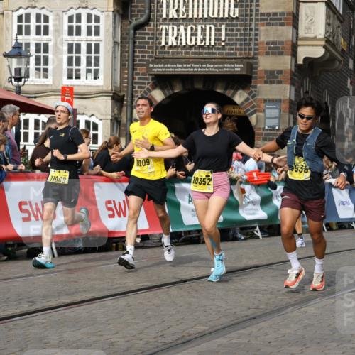 13.09.2026 - 21. swb-Marathon Bremen Strokosch-Dieckow http://msf.ph/oto/10290672 13.09.2026 10:45:40 Ziel 10143, 10318, 10352, 10398, 10536, 10866, 11020, 11088, 11232, 11396, 11478, 11695, 11835, 12054, 12475, 12534, 10436, 10464, 10987, 11015, 11279, 11559, 11762, 11845, 12033, 12069, 12087, 13595 meine-sportfotos.de