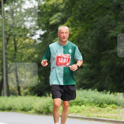 13.09.2026 - 21. swb-Marathon Bremen TobiasT http://msf.ph/oto/10290997 13.09.2026 12:33:18 Laufen 1891, 21 meine-sportfotos.de