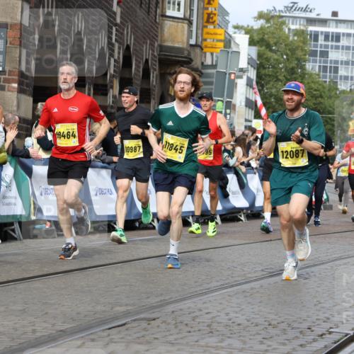 13.09.2026 - 21. swb-Marathon Bremen Strokosch-Dieckow http://msf.ph/oto/10291054 13.09.2026 10:45:51 Ziel 10318, 10352, 10536, 10541, 10583, 11063, 11088, 11209, 11232, 11478, 11749, 11835, 12290, 12355, 12475, 12534, 13532, 13628, 10436, 11956, 12556, 12557, 13529, 13612 meine-sportfotos.de