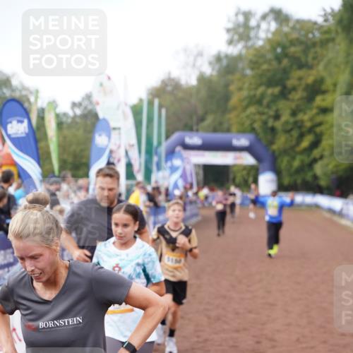 13.09.2026 - Airport Race Dennis Weichert http://msf.ph/oto/10291257 13.09.2026 10:31:53 Ziel 281, 5011, 5111, 5150, 5180, 5224, 5265, 5473 meine-sportfotos.de