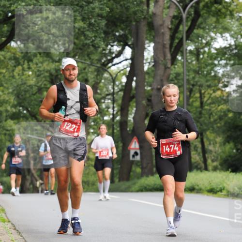 13.09.2026 - 21. swb-Marathon Bremen TobiasT http://msf.ph/oto/10291328 13.09.2026 12:34:36 Laufen 1221, 1474 meine-sportfotos.de