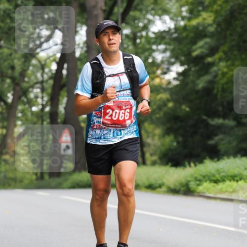 13.09.2026 - 21. swb-Marathon Bremen TobiasT http://msf.ph/oto/10291427 13.09.2026 12:34:51 Laufen 42, 1, 2066 meine-sportfotos.de