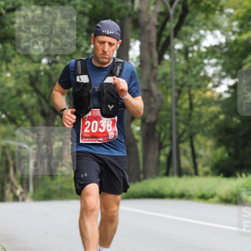 13.09.2026 - 21. swb-Marathon Bremen TobiasT http://msf.ph/oto/10291459 13.09.2026 12:34:54 Laufen 1, 2038, 21, 26 meine-sportfotos.de