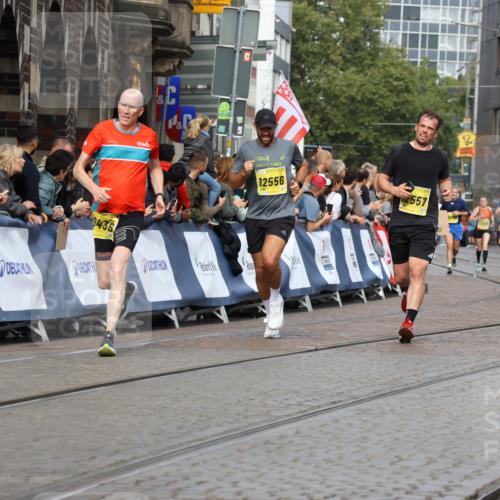 13.09.2026 - 21. swb-Marathon Bremen Strokosch-Dieckow http://msf.ph/oto/10291646 13.09.2026 10:46:02 Ziel 10464, 10541, 10583, 10987, 11015, 11063, 11279, 11559, 11762, 11845, 12033, 12069, 12087, 12290, 12355, 13532, 13595, 13628, 10447, 10992, 11706, 11925, 11926, 13529, 13609, 13640 meine-sportfotos.de