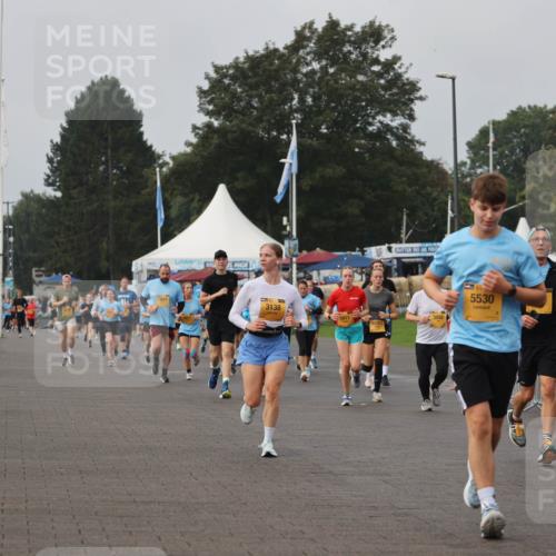 13.09.2026 - Kiel Lauf Andreas Tolksdorf http://msf.ph/oto/10291656 13.09.2026 09:25:27 Kiellinie 36, 3138, 10353, 5530 meine-sportfotos.de