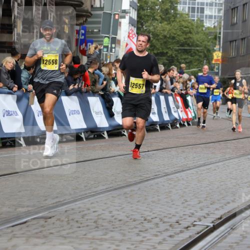 13.09.2026 - 21. swb-Marathon Bremen Strokosch-Dieckow http://msf.ph/oto/10291691 13.09.2026 10:46:03 Ziel 10464, 10541, 10583, 10987, 11015, 11063, 11279, 11559, 11762, 11845, 12033, 12069, 12087, 12290, 12355, 13532, 13595, 13628, 10447, 10992, 11706, 11925, 11926, 13609, 13640 meine-sportfotos.de